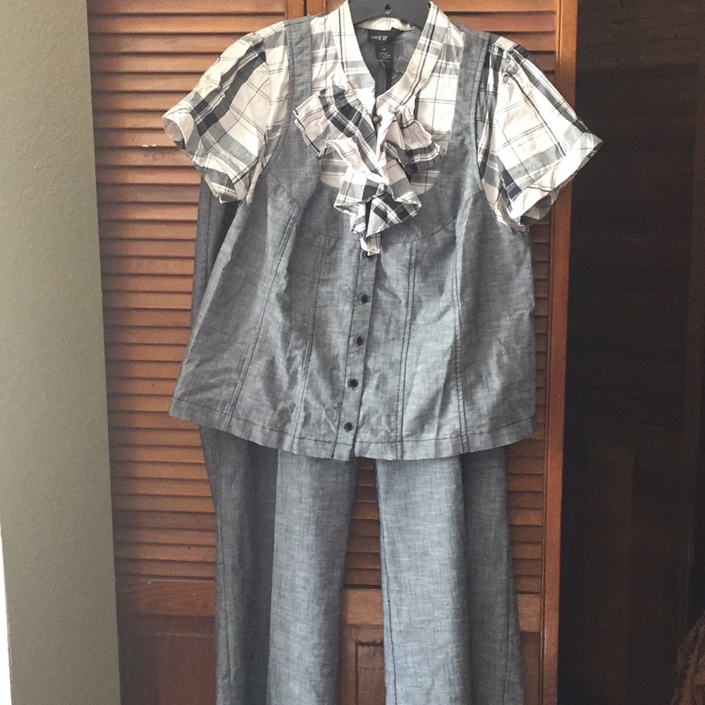 Plus Size 🌟 Lane Bryant Wide leg 2 pc pant set